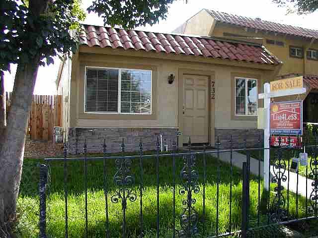 1st image of 732 N Sequoia Blvd