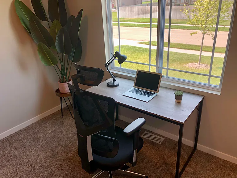 Office (or 3rd bedroom depending on tenant needs)