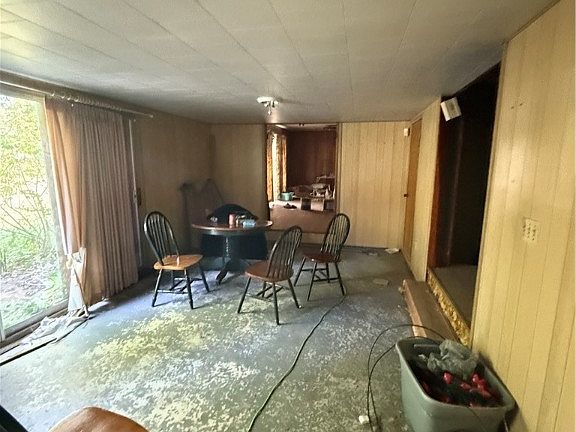 5th image of 1333 Kenneth St