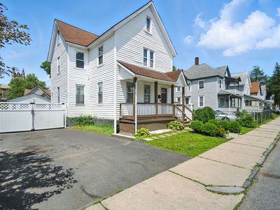 18 Olive St, Springfield, MA, 01109