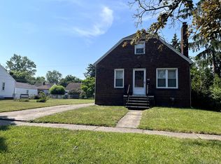 562 Markle Ave, Pontiac, MI 48340