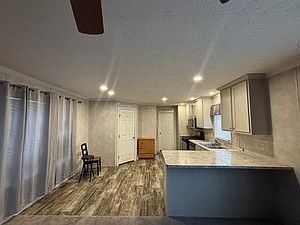 3rd image of 120 2nd Ave