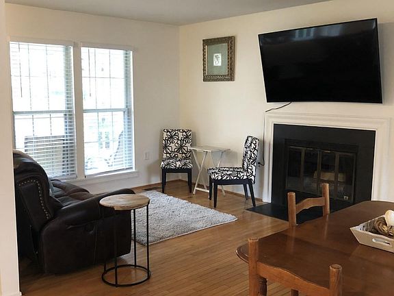 3rd image of 10801 Adare Dr