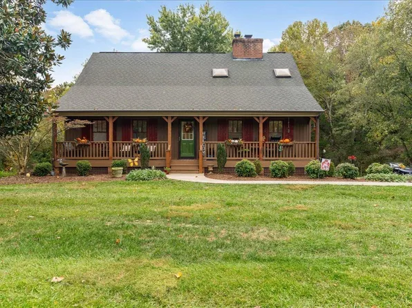 113 Melanie Dr, Goode, VA 24556
