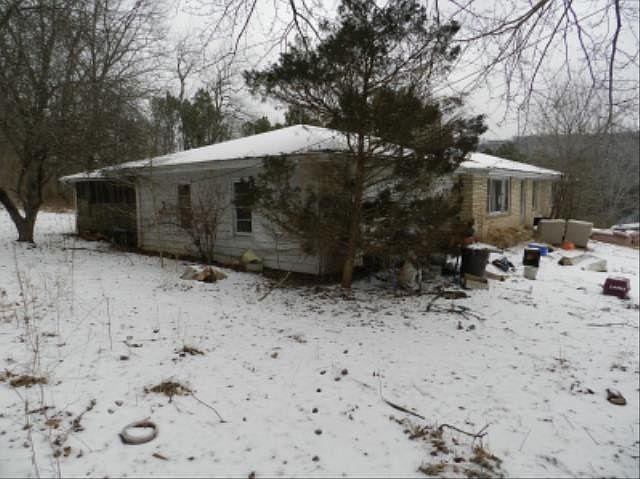 2nd image of 21120 Teardrop Rd