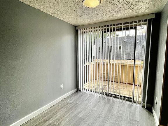 5th image of 4327 Holland Ave APT 209