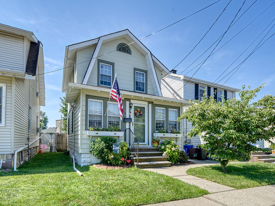 1st image of 254 Waters Ave
