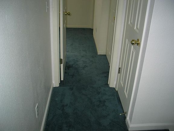 2nd image of 367 Dunsmuir Ter Unit 1
