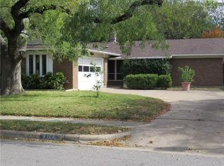 8205 Stillwood Ln, Austin, TX 78757