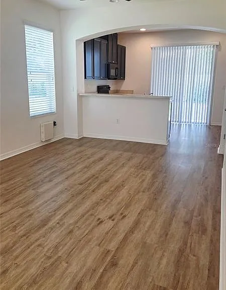 8821 Walnut Gable Ct — Photo 2