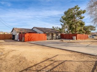 11581 4th Ave, Hesperia, CA 92345