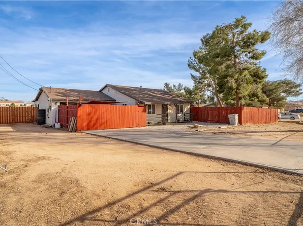 11581 4th Ave, Hesperia, CA 92345