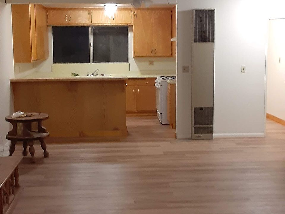 1st image of 581 Summit Blvd #3