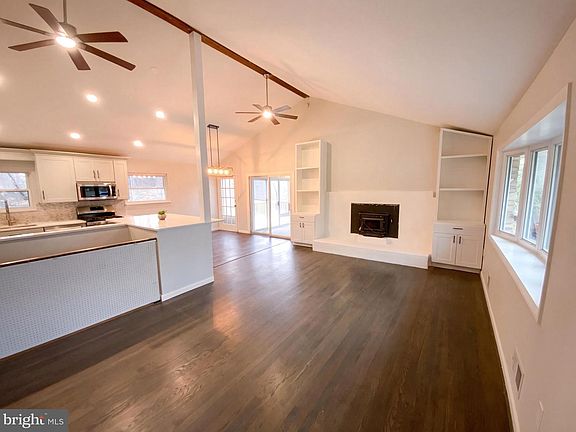 3rd image of 18320 Candice Dr