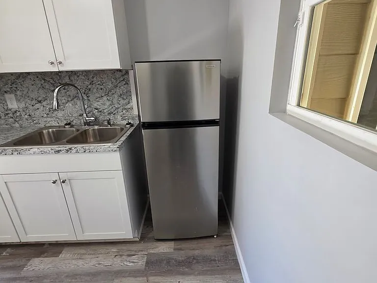 822 Ragland Ct — Photo 8