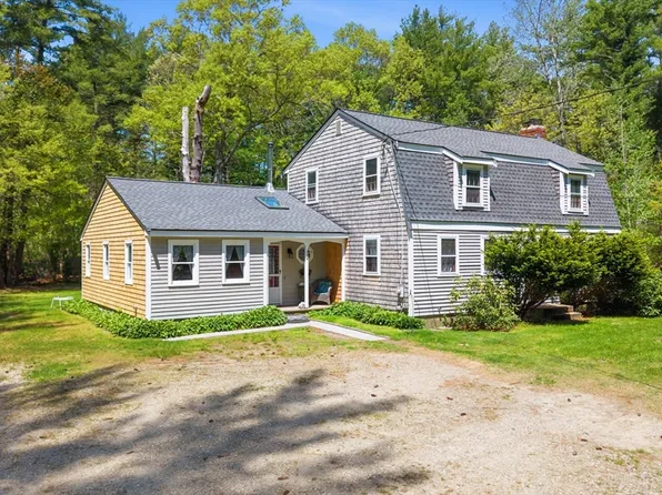 106 S Meadow Rd, Carver, MA 02330