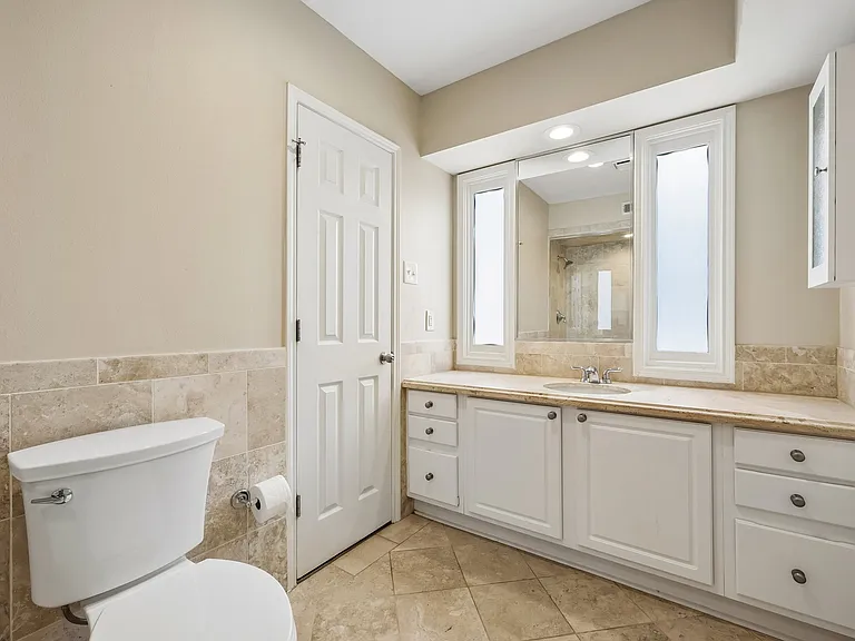7730 Meadow Rd #106 — Photo 18