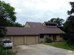 961 E 1338th Rd, Lawrence, KS 66046