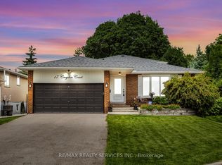 17 Croydon Ct, Brampton, ON L6T1Y3