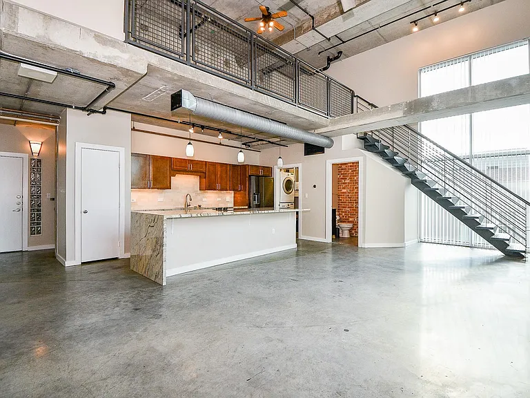 2000 Bagby St #5441 — Photo 8