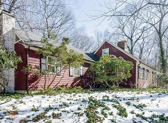 Classic and Charming Cape