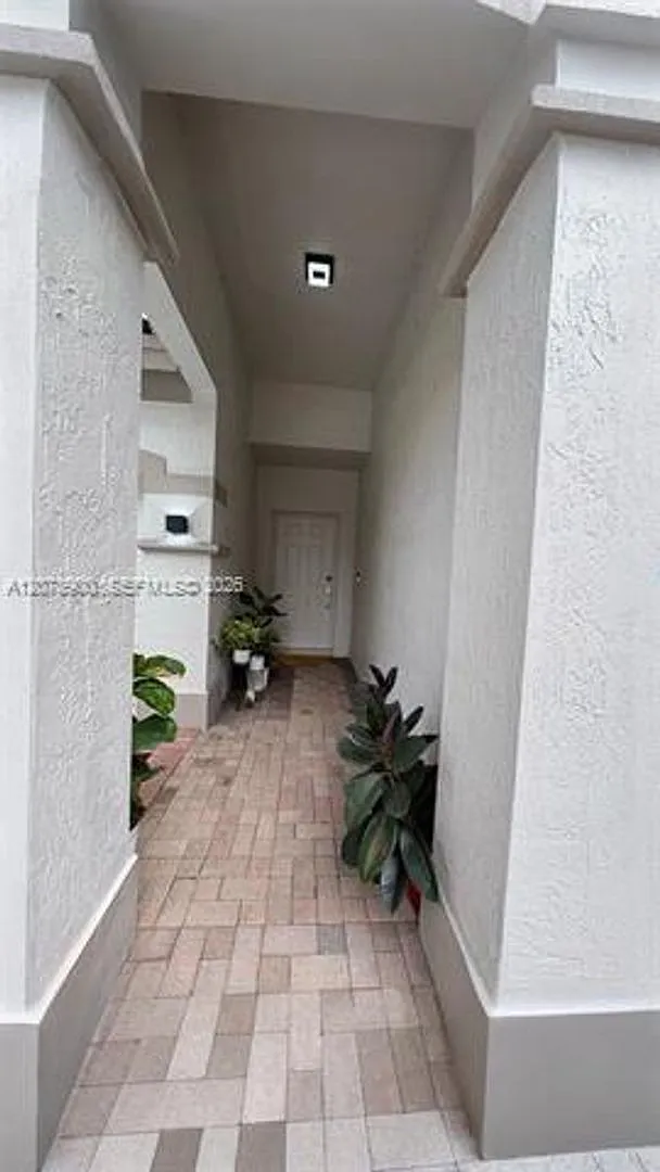 6691 NW 107th Ct th 6691, Doral, FL 33178 — Photo 4