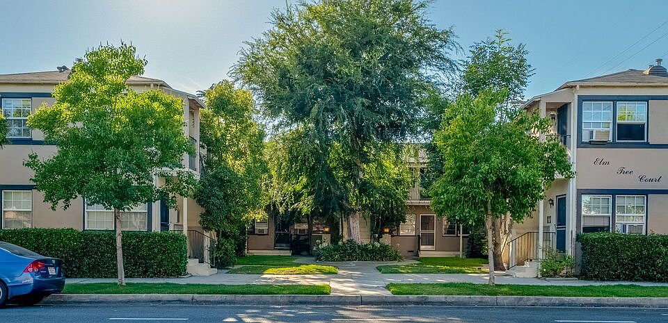 1st image of 823 Highland Ave #1