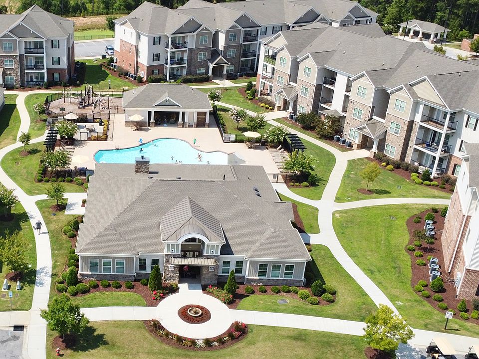 Aerial photo of SPV Phase 1 Amenities Center