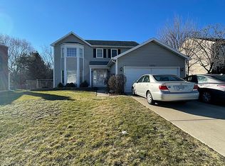 1905 Pastoral Ln, Hanover Park, IL 60133
