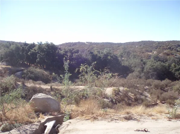 42930 Green St, Hemet, CA 92544