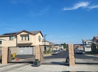 811 W Tullock St, Bloomington, CA 92316