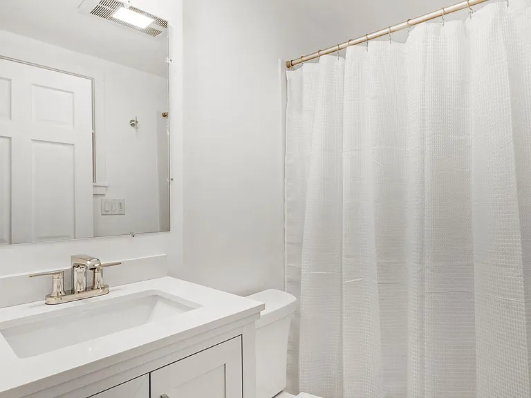 2710 Union St #1 — Photo 18