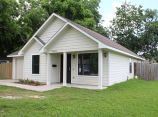 4221 Clover St, Houston, TX 77051