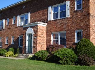 132 Jackson Ave APT C, Schenectady, NY 12304