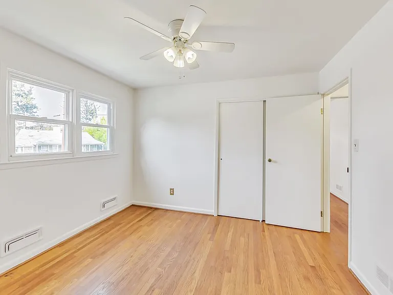 1208 Pinewood Dr — Photo 22
