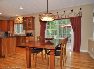 85 Pheasant Run, North Kingstown, RI 02852