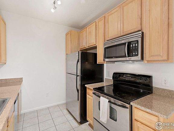 5th image of 3045 Blue Sky Cir #18-306