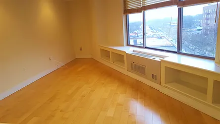 Rented by Winzone Realty Inc