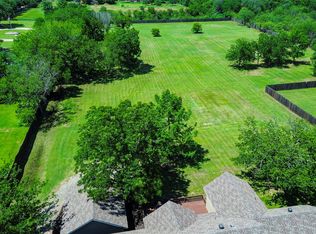 2715 California Ln, Dalworthington Gardens, TX 76015