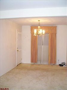 3rd image of 7119 Cheshire Ln