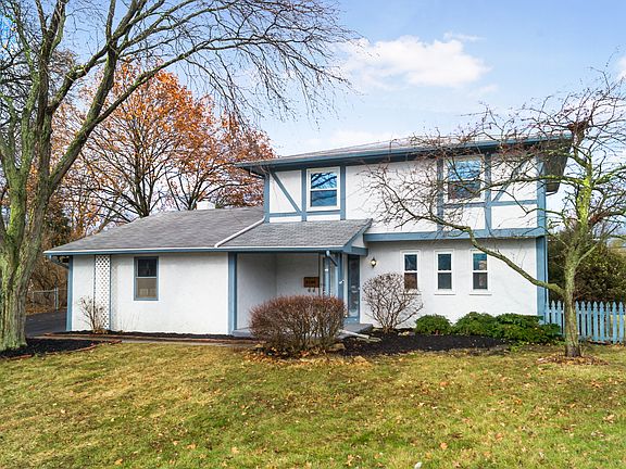2nd image of 5190 Maplewood Ct E