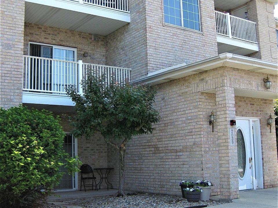 2039 W 75th Pl UNIT 27, Merrillville, IN 46410 MLS 532521 Zillow