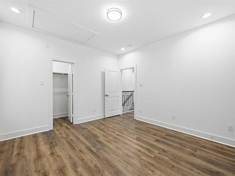 1106 Paul Quinn St #E — Photo 21
