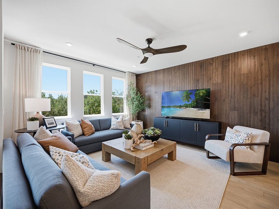 The Orchard in Danville by Trumark Homes I Residence 4 Model I Living Room