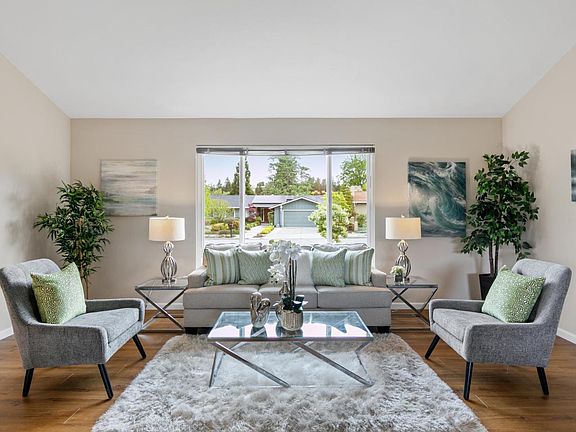 5th image of 5863 Meander Dr