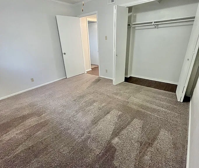 Juniper Springs Apartments — Photo 126
