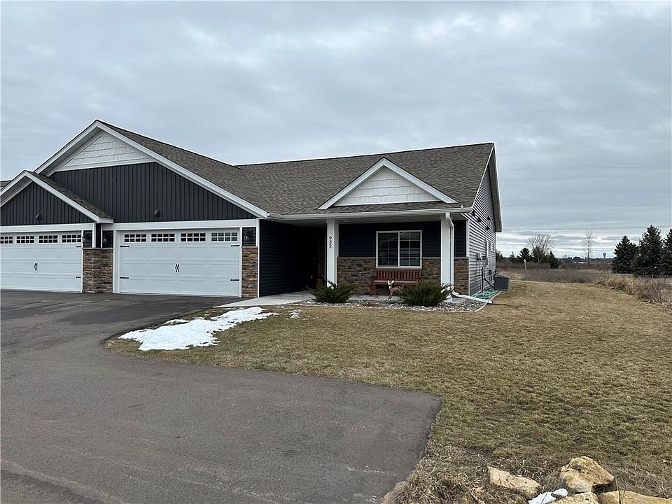 932 Wissota Green Boulevard, Chippewa Falls, WI 54729 Zillow