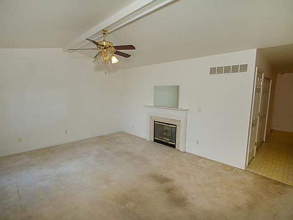 5th image of 1746 Summergate Estates Dr