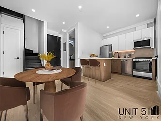 351 Melrose Street, #3A