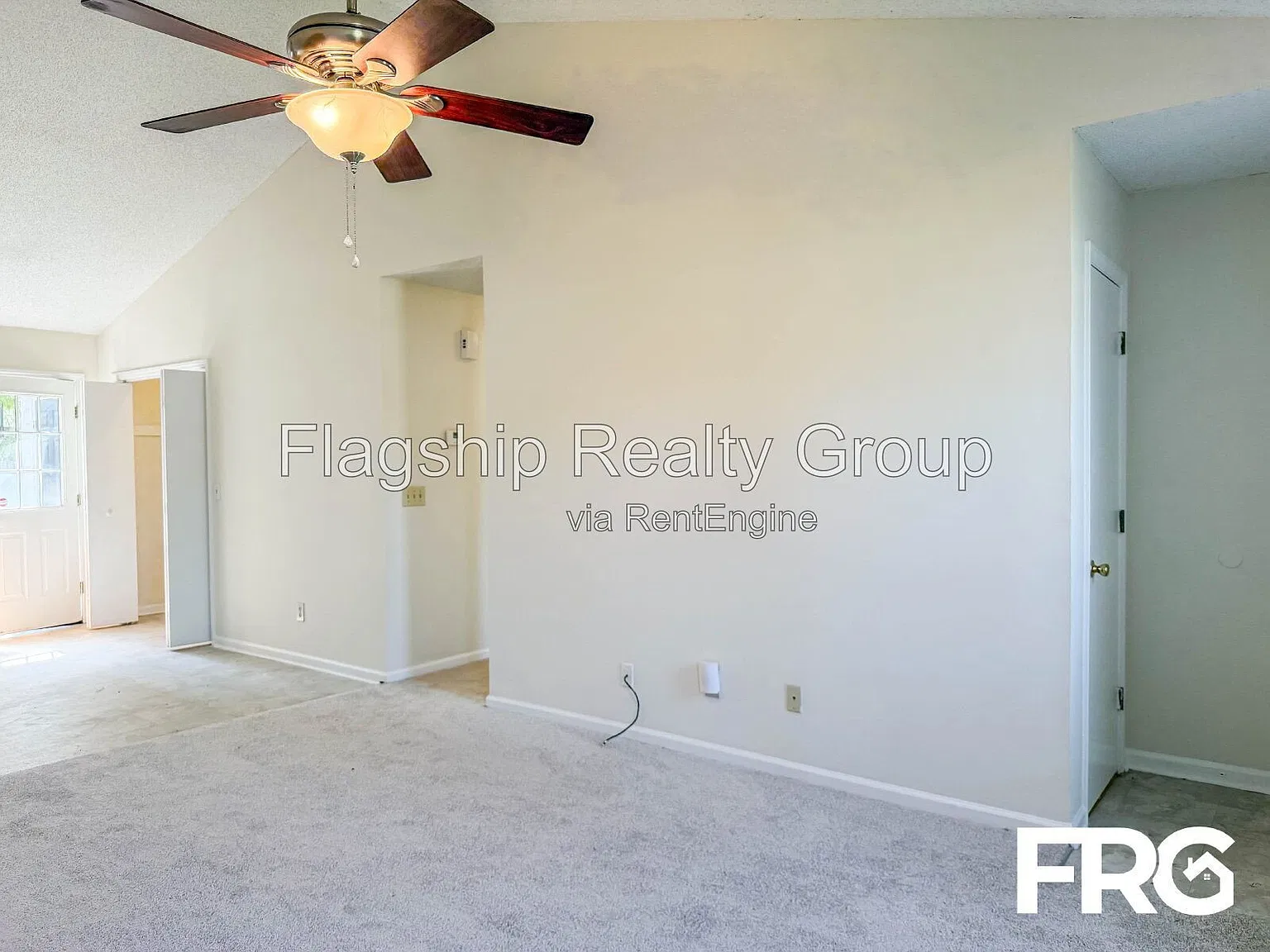 2 bed, 2.0 bath, 940 sqft, $995 — Photo 4
